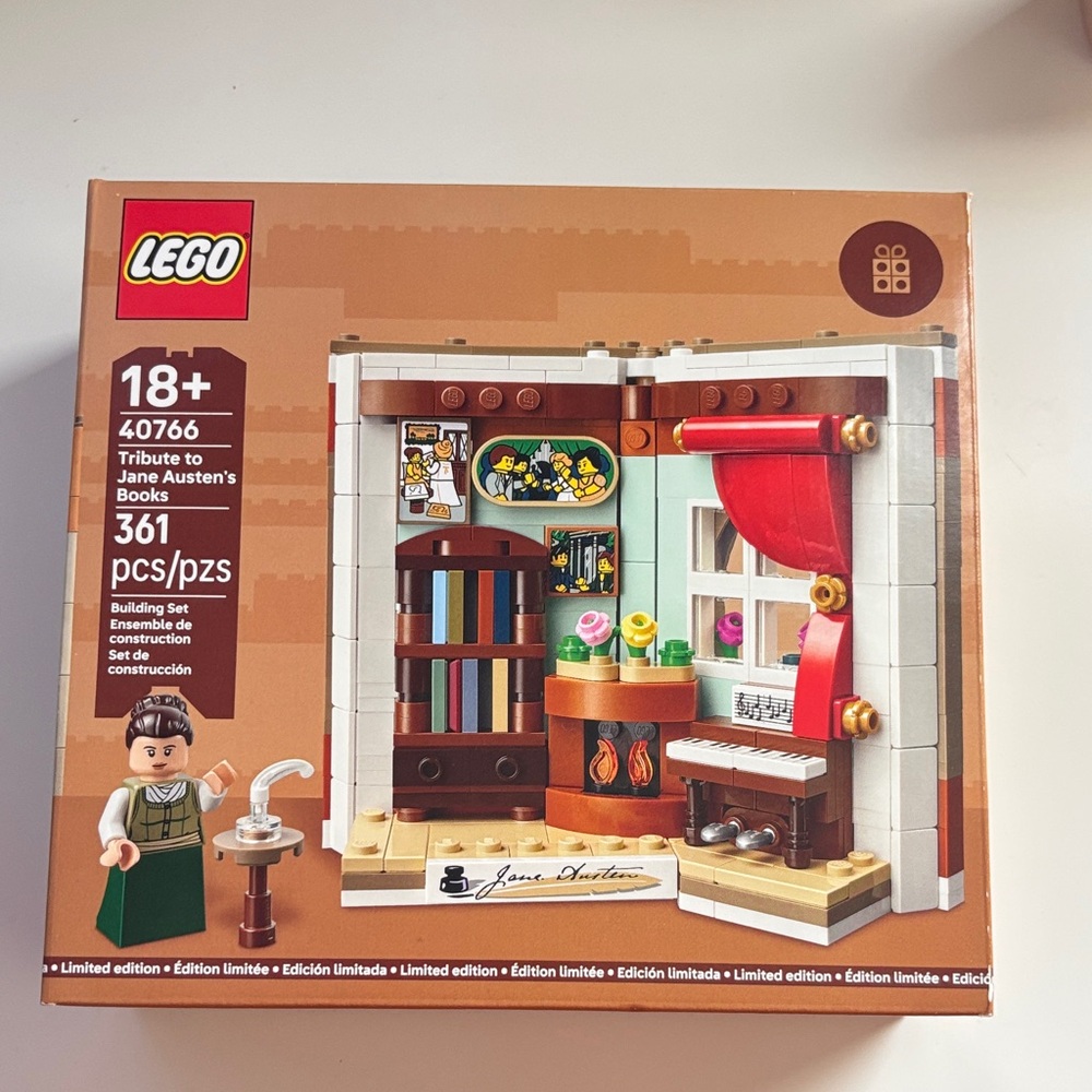 LEGO Tribute to Jane Austen's Books Set